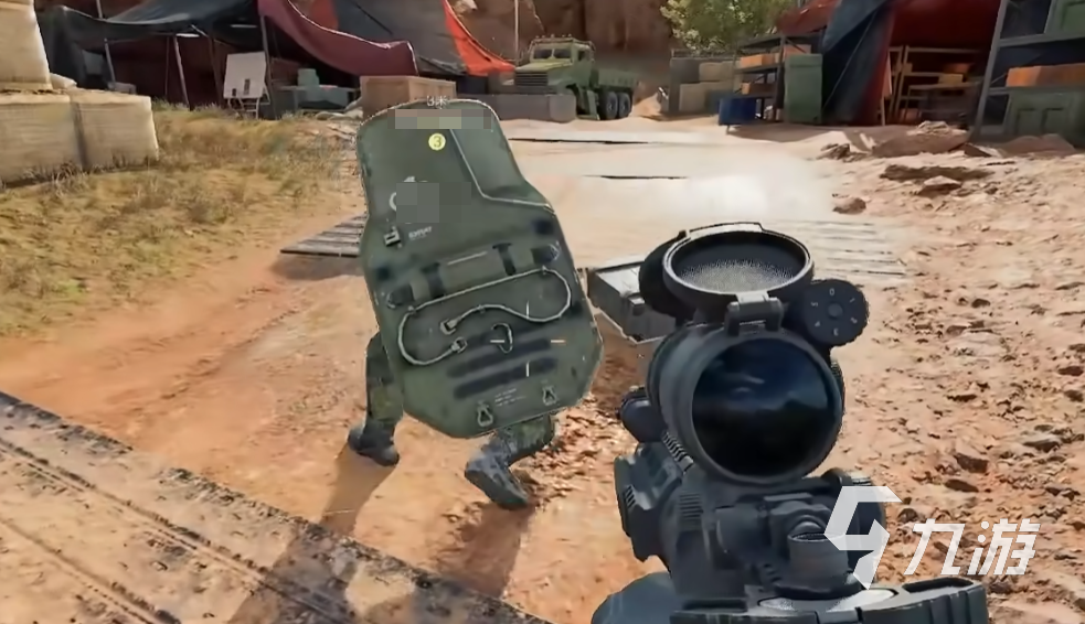 更由于他在 更由于他在