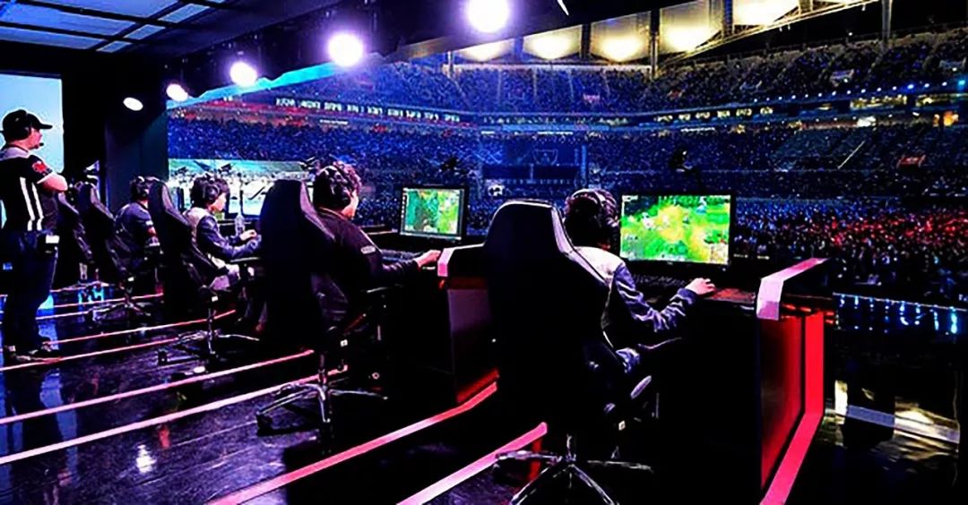 入犯规麻烦 入犯规麻烦